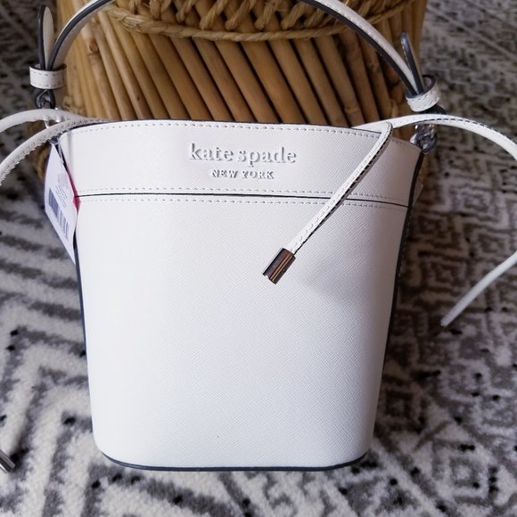 Kate Spade Optic White Small Bucket Crossbody Bag - Picture 1 of 9